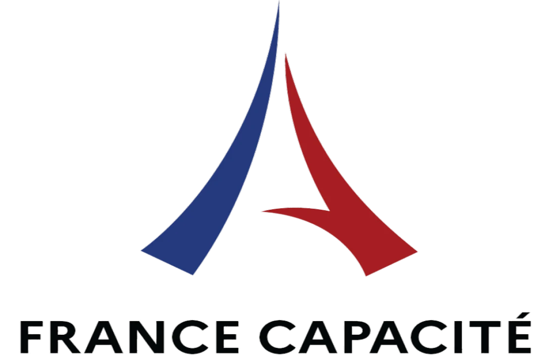 Capacité de Transport : comparatif des meilleures formations en ligne pour obtenir son attestation en 2026